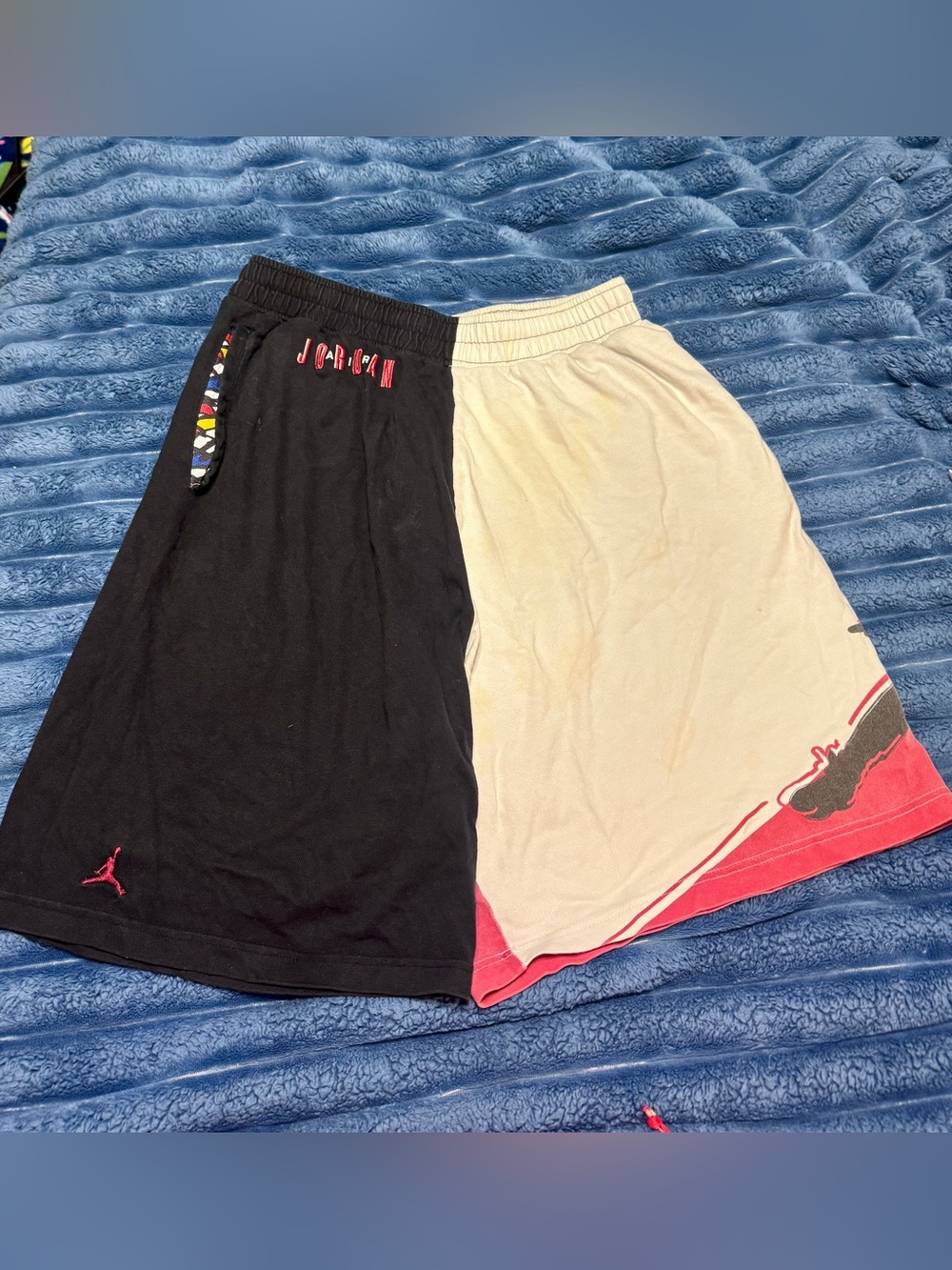 Vintage 90s Jordan Two-Tone Black & Cream Athletic Shorts with Jumpman Tag